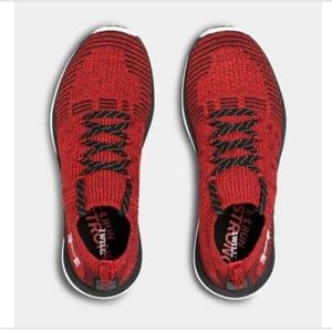 Brand NEW Underarmour singleflex rise size 7.5